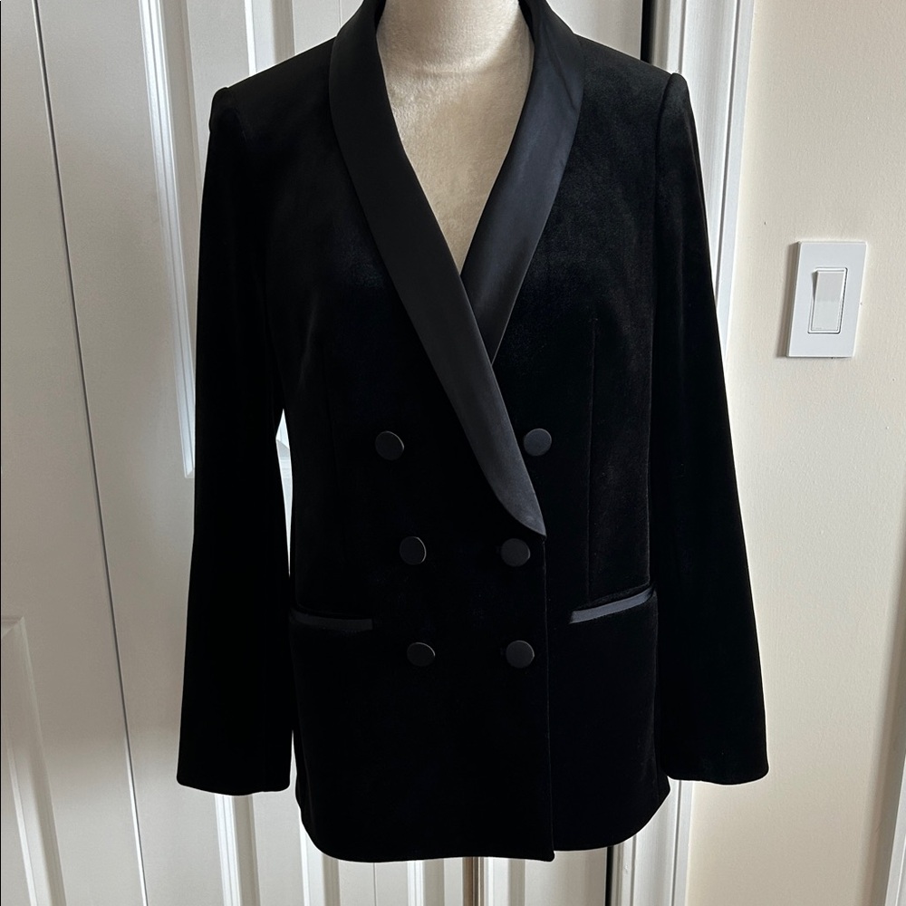 Express Black Velvet Blazer with Matching Vest - Picture 7 of 12
